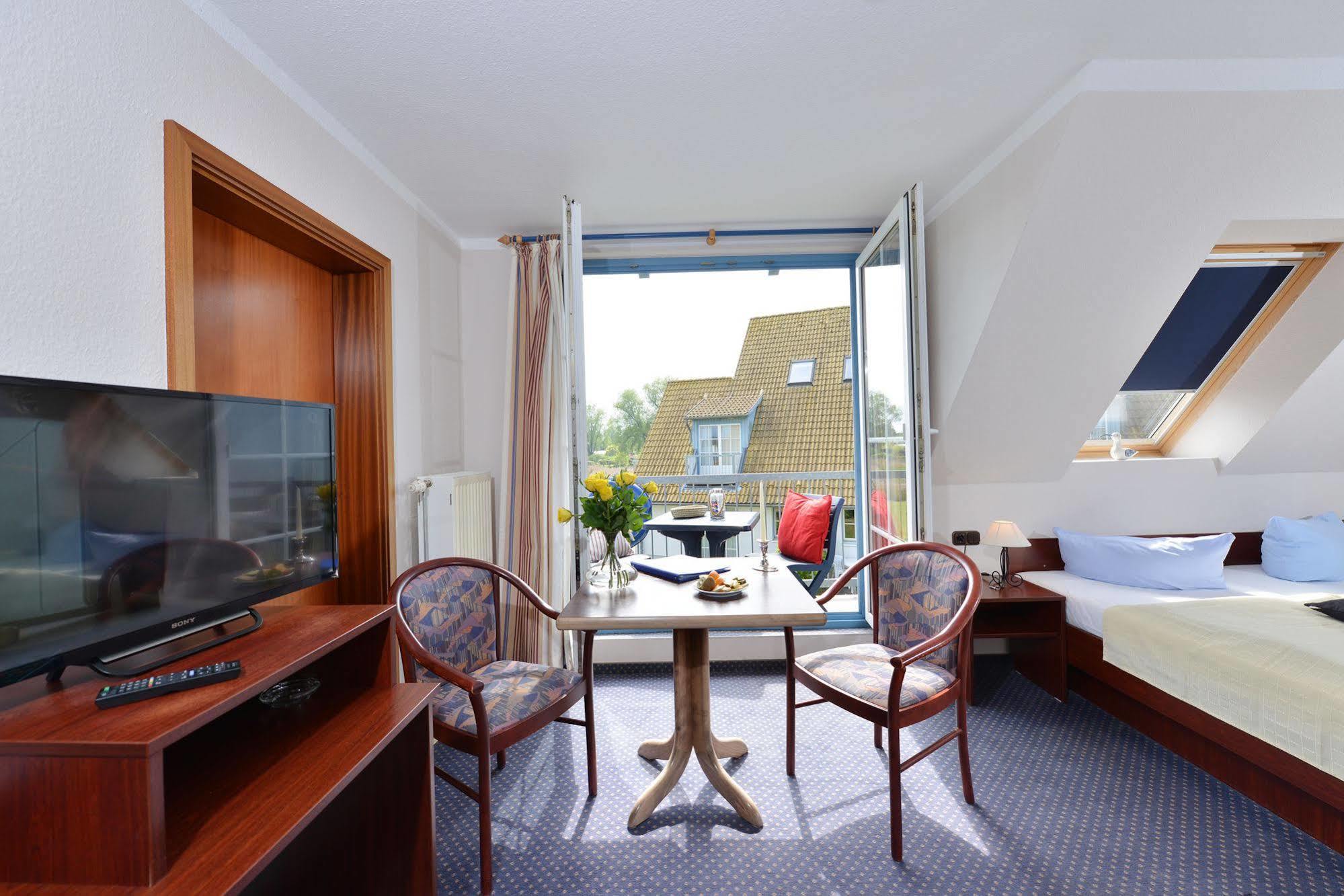 Hotel- & Ferienanlage Kapitaens-Haeuser ברייגה מראה חיצוני תמונה